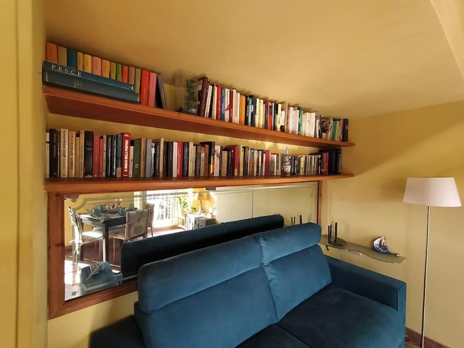 Ferienwohnung Il Vecchio E Il Mare Fiumicino Exterior foto