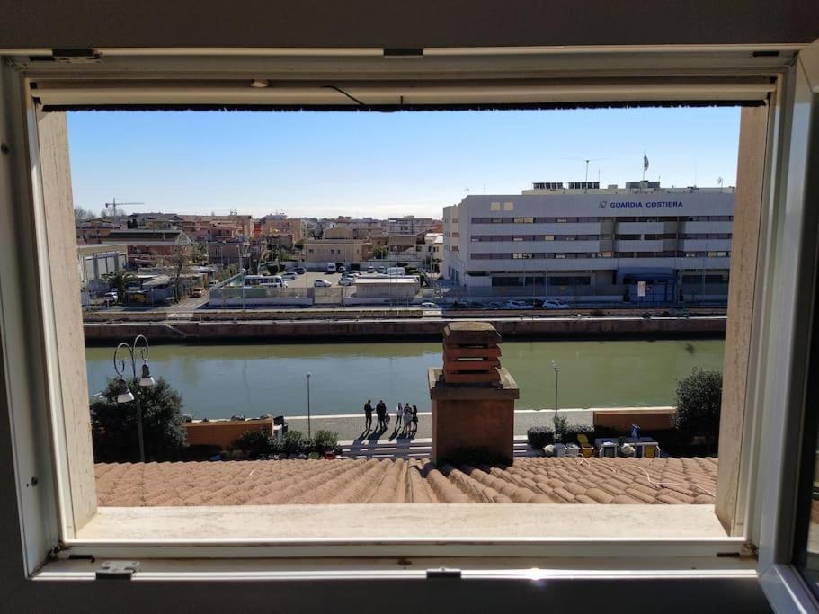 Ferienwohnung Il Vecchio E Il Mare Fiumicino Exterior foto